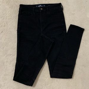 HOLLISTER skinny black jeans